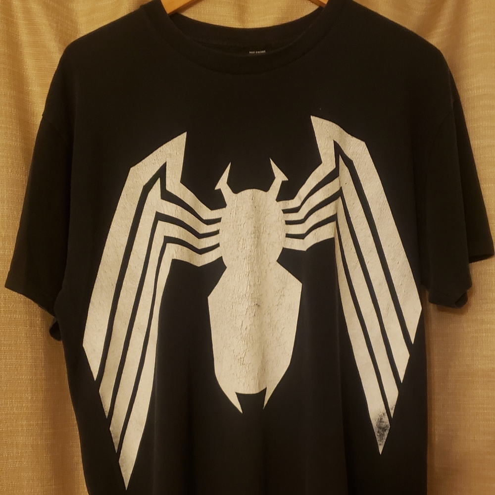 Black & White Marvel" Venom" OG Spiderman shirt